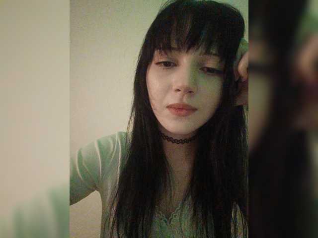 KRISTARI live webcam show