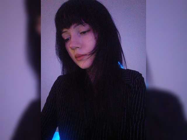 KRISTARI live cam on BongaCams