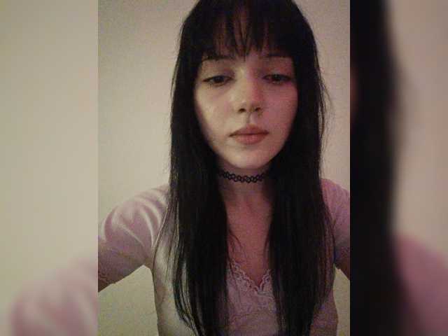 KRISTARI live webcam show