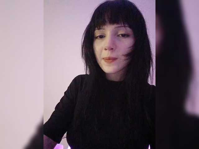 KRISTARI live cam on BongaCams