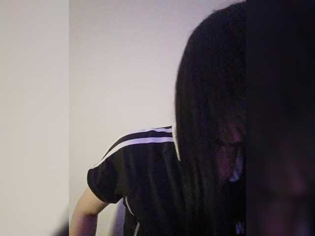 KRISTARI live cam on BongaCams