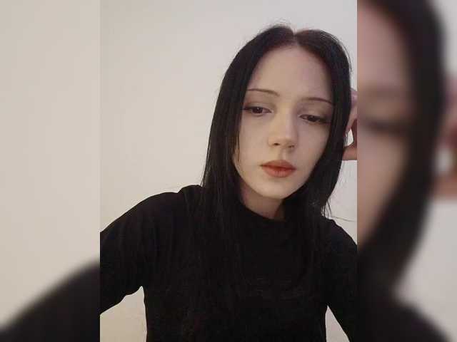 KRISTARI live webcam show