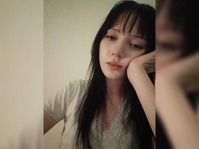 KRISTARI live cam on BongaCams