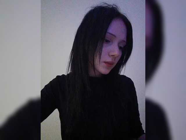 KRISTARI live webcam show