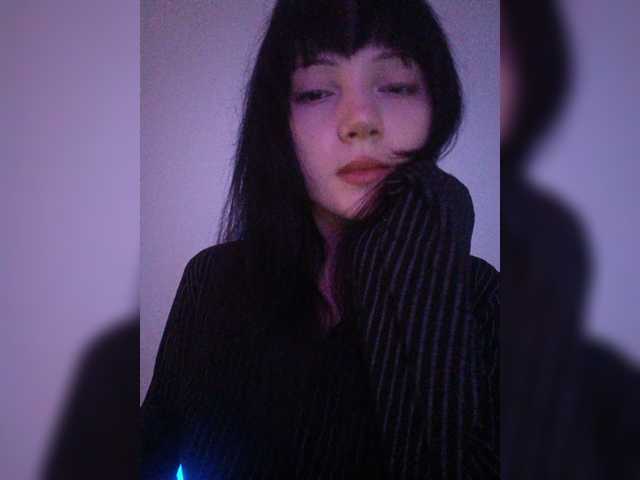 KRISTARI live cam on BongaCams