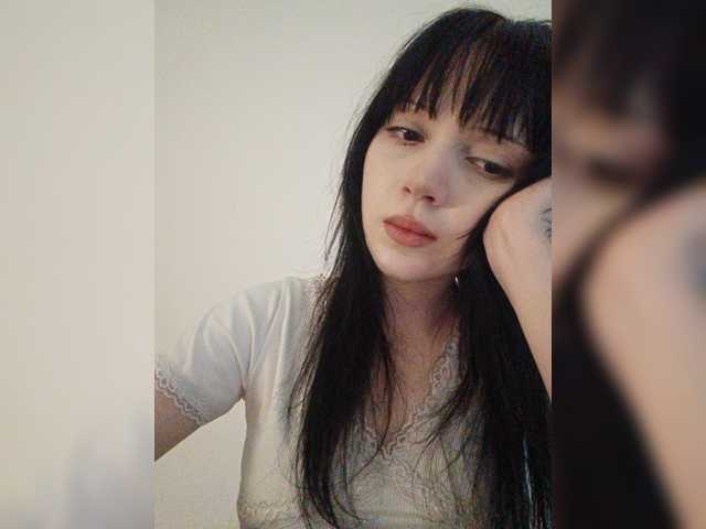 KRISTARI live cam on BongaCams