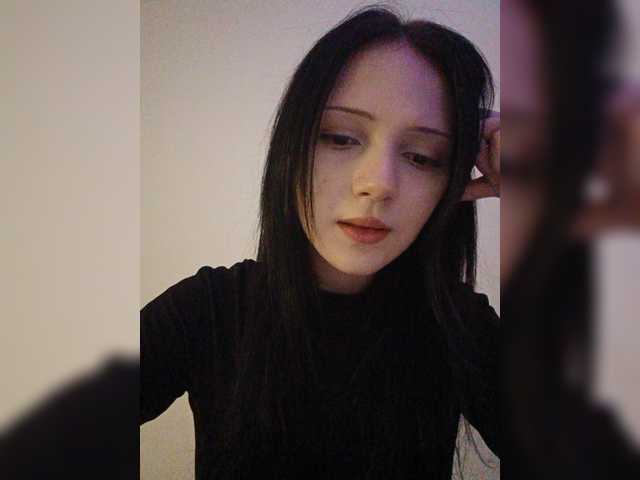 KRISTARI live webcam show