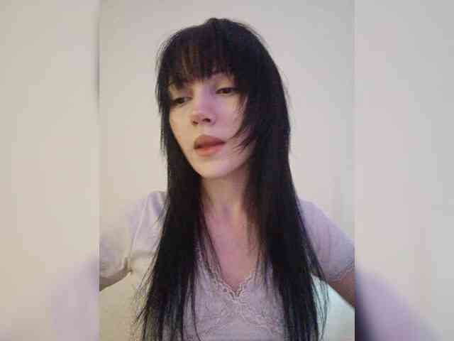 KRISTARI Live Webcam on BongaCams