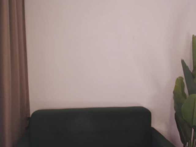 MsMelania live cam on BongaCams