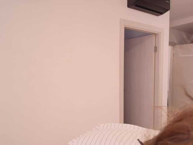 MsMelania live cam on BongaCams