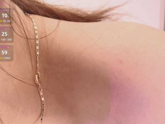 MsMelania live cam on BongaCams