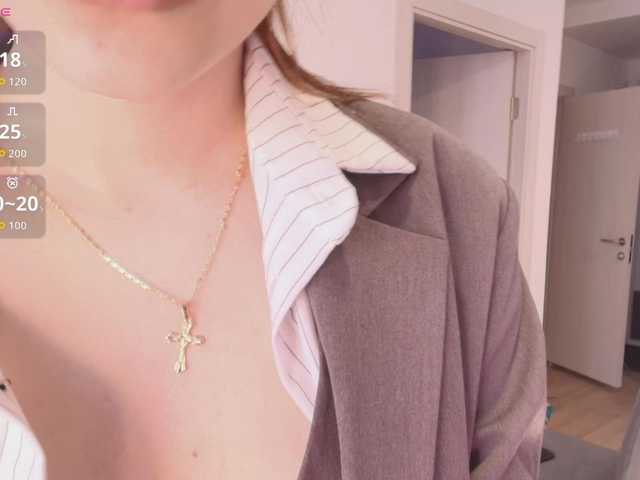 MsMelania live cam on BongaCams