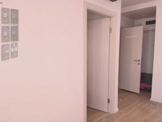 MsMelania live cam on BongaCams