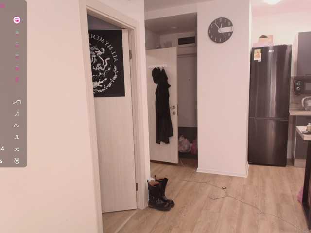 MsMelania live cam on BongaCams