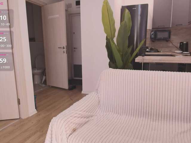 MsMelania live webcam show