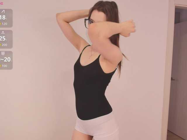 MsMelania live cam on BongaCams