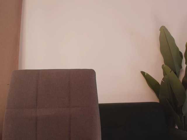 MsMelania live cam on BongaCams