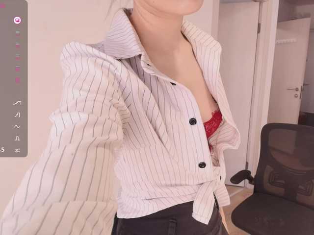 MsMelania live cam on BongaCams