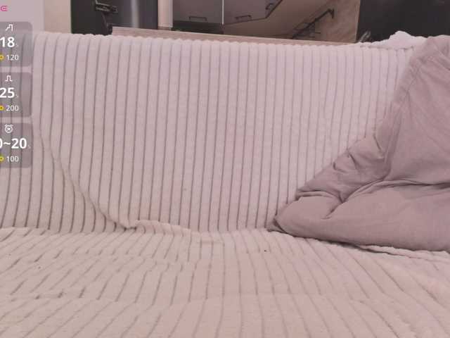 MsMelania live cam on BongaCams