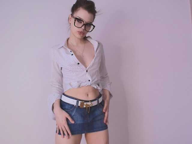 MsMelania live cam on BongaCams