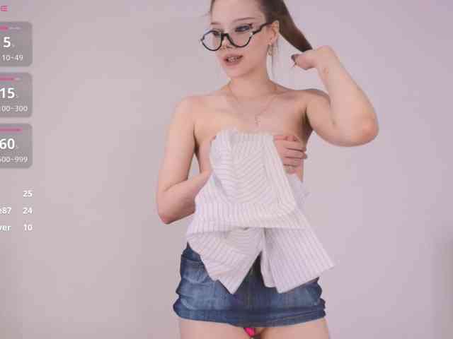 Model: MsMelania