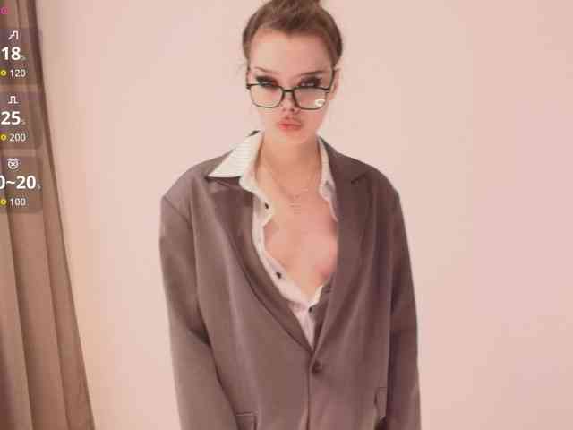 MsMelania live female cam on bongacams