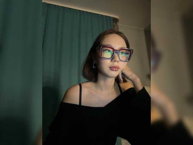 Adadollll live cam on BongaCams