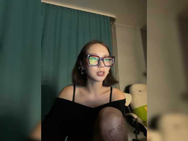 Adadollll live cam on BongaCams