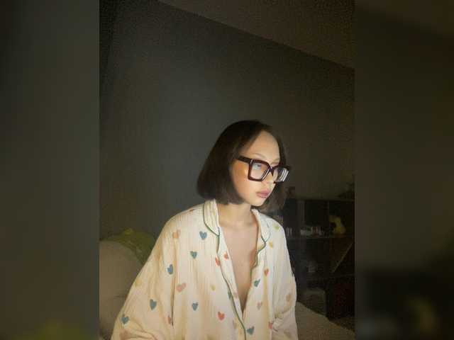 Adadollll live cam on BongaCams