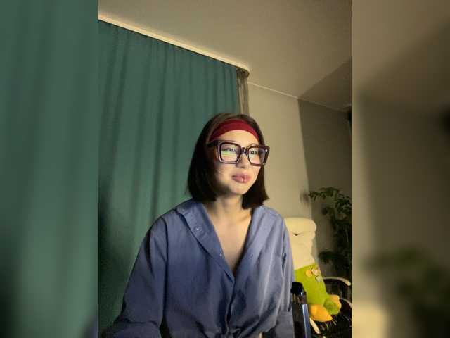 Adadollll live cam on BongaCams