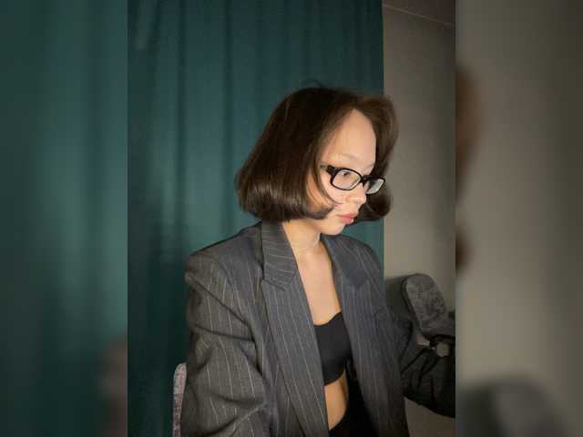 Adadollll live cam on BongaCams