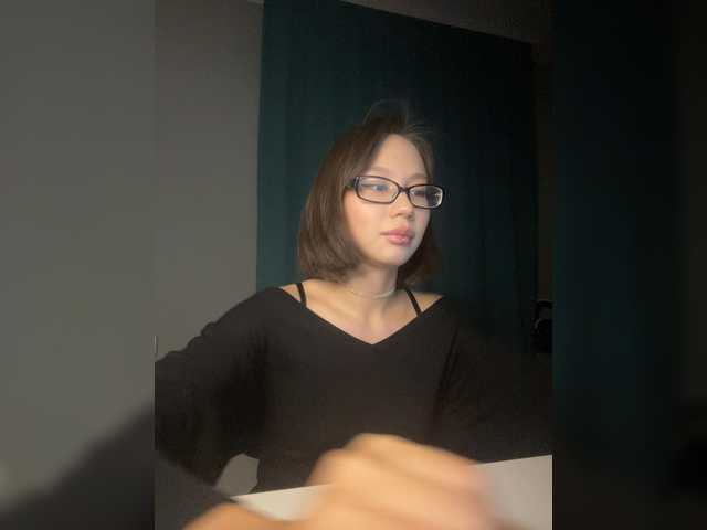 Adadollll live cam on BongaCams