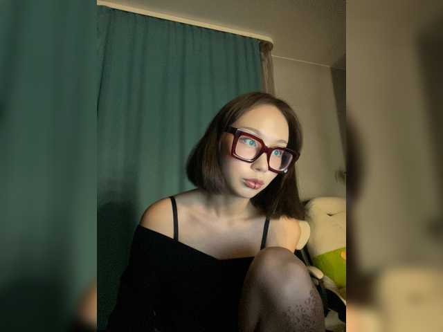 Adadollll live cam on BongaCams