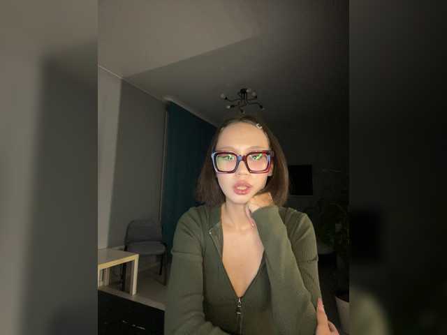 Adadollll live cam on BongaCams