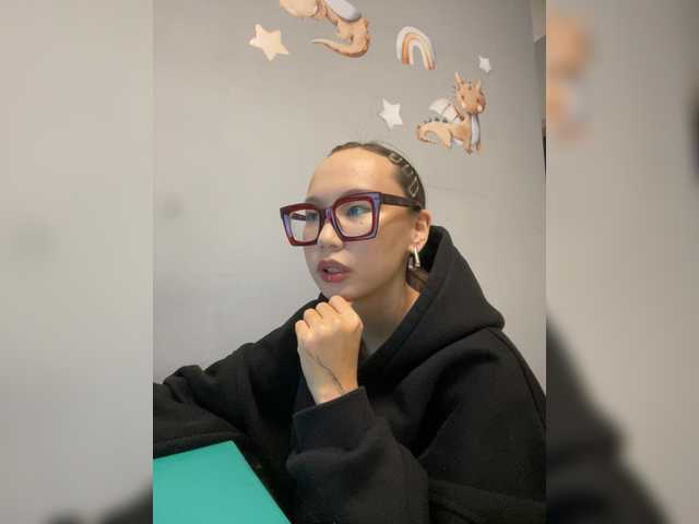 Adadollll live cam on BongaCams