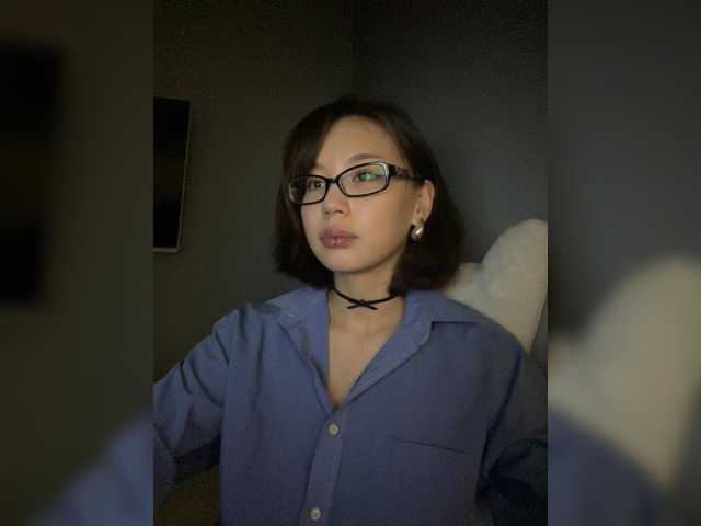 Adadollll live webcam show