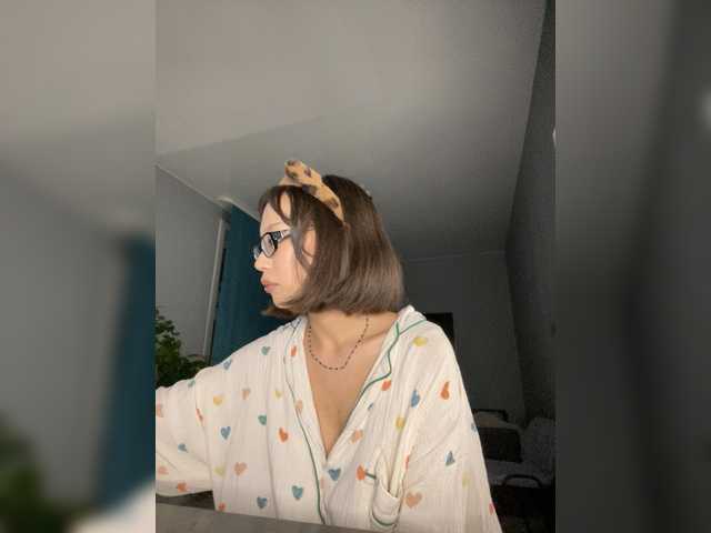 Adadollll live webcam show