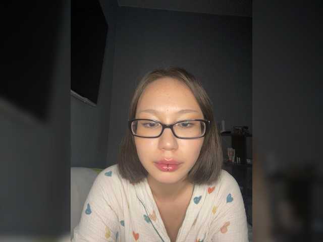 Adadollll live cam on BongaCams