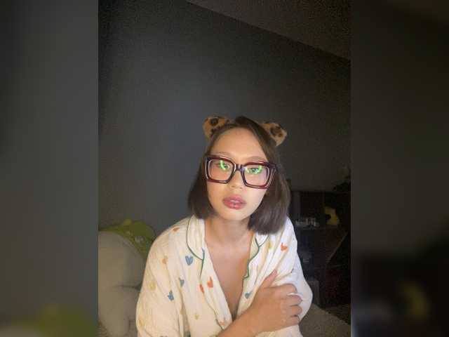 Adadollll live cam on BongaCams