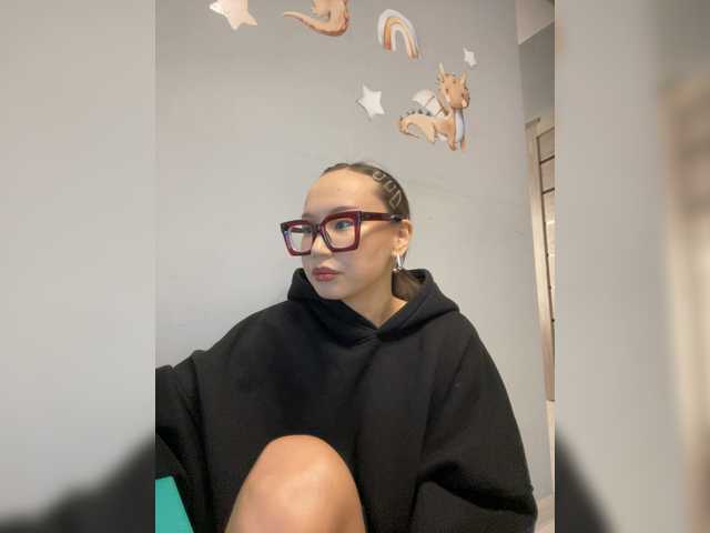 Adadollll live cam on BongaCams