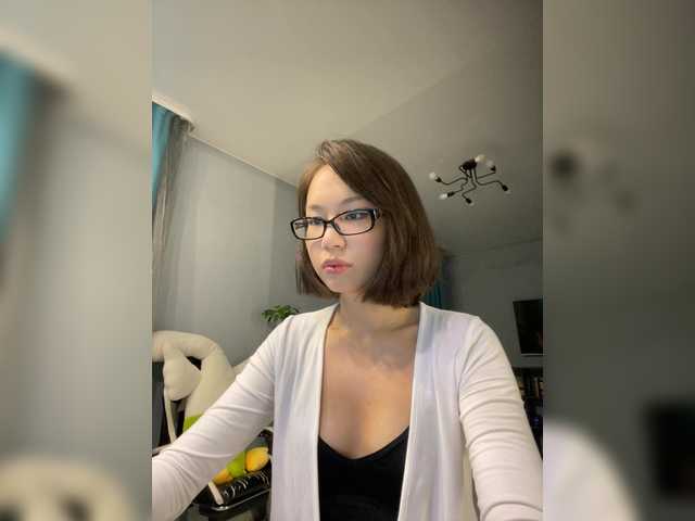 Adadollll live cam on BongaCams