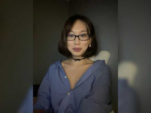 Adadollll live cam on BongaCams