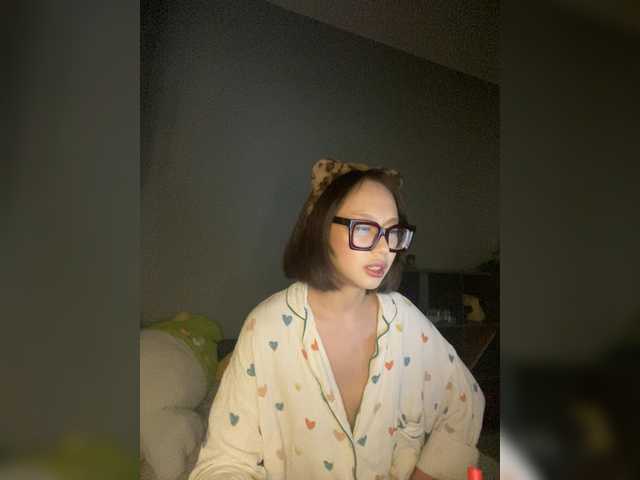 Adadollll live cam on BongaCams