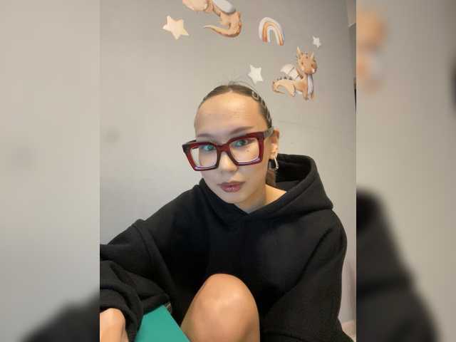 Adadollll live cam on BongaCams