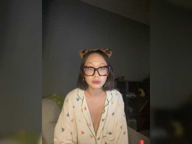 Adadollll live cam on BongaCams