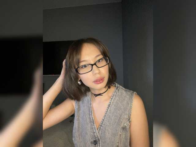 Adadollll live cam on BongaCams