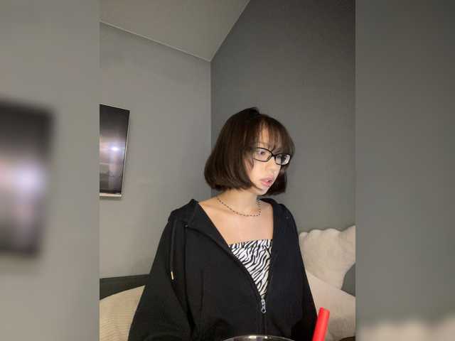 Adadollll live webcam show