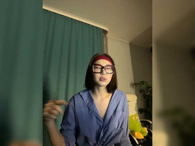 Adadollll live cam on BongaCams