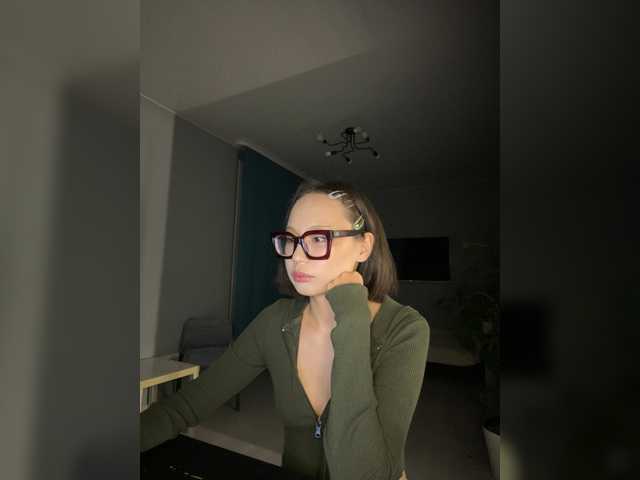 Adadollll live cam on BongaCams