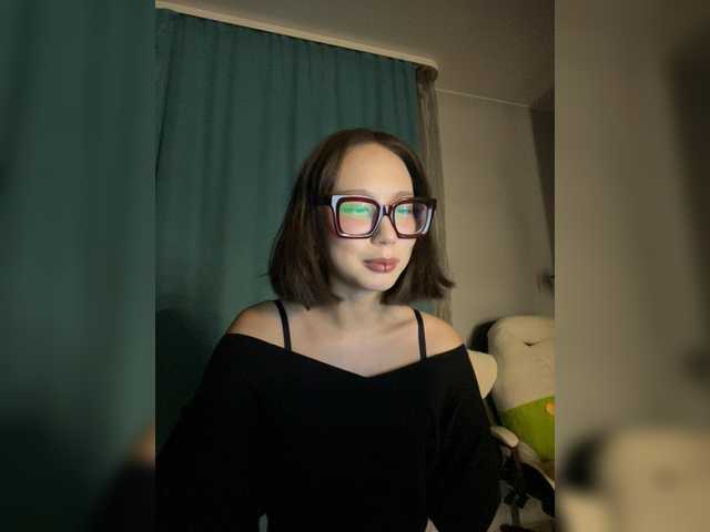 Adadollll live cam on BongaCams
